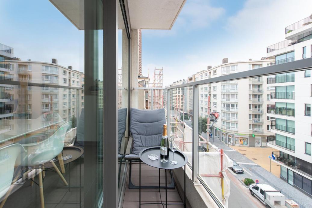 Appartement Westminster - Free Parking à Ostende Extérieur photo